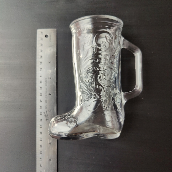 Vintage glass cowboy boot 👢🍺 shaped mug with handle | 12 oz - Picture 11 of 12